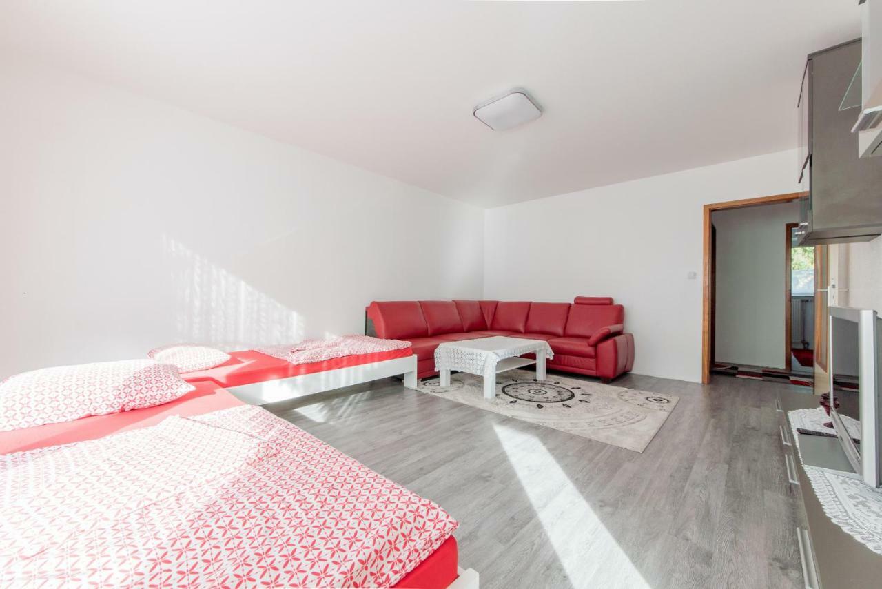 Privatapartment Messe Sued ฮันโนเวอร์ ภายนอก รูปภาพ