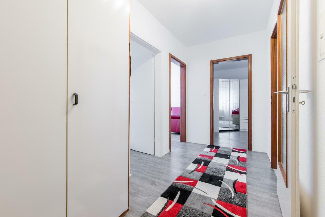 Privatapartment Messe Sued ฮันโนเวอร์ ภายนอก รูปภาพ